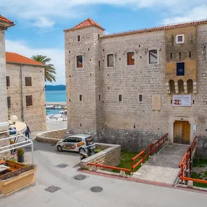  Vila Heritage Vitturi Sea View Croatia