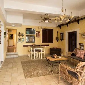 Gostinjska kuća Casa Segota