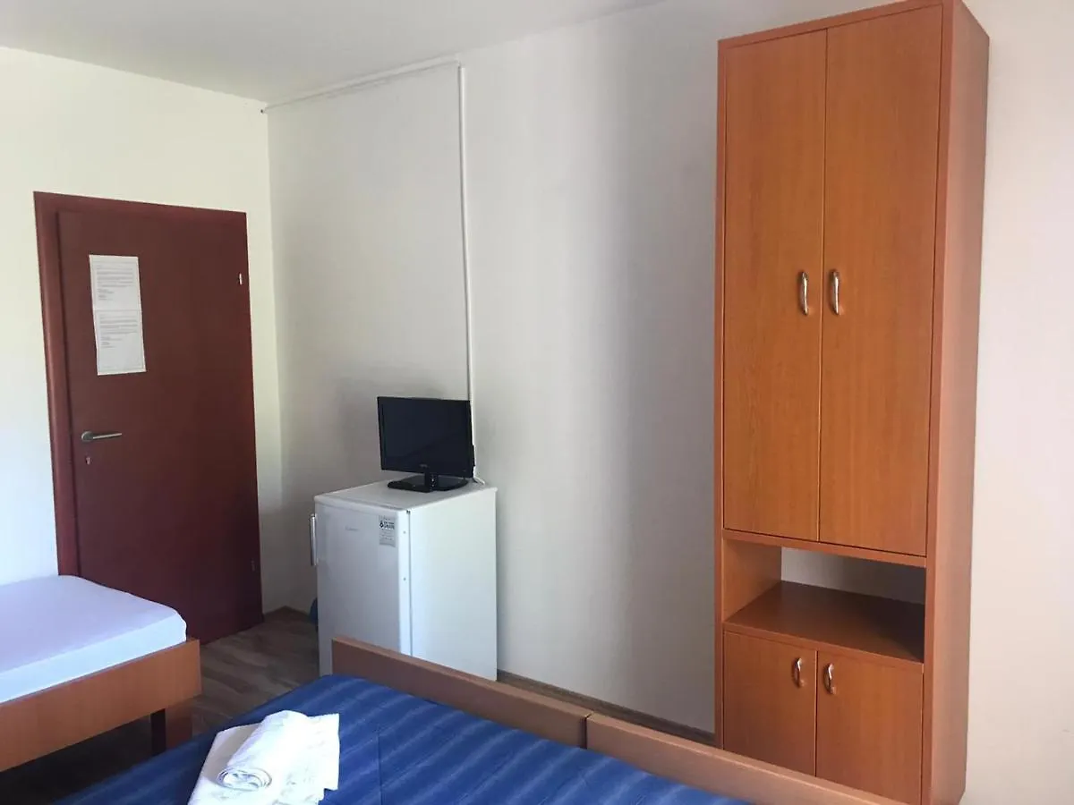 Guesthouse Dupin Vlašići 3*,  Kroatien